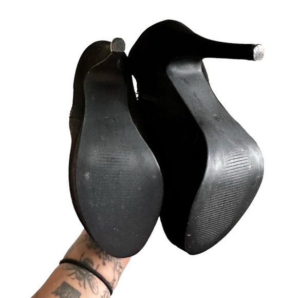 5 for $40 Faux Suede Black double zip, platform shoe ankle booties sz 40 - Picture 6 of 12